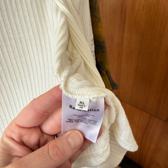 White Ribbed Tie-Front Top - Picture 4 of 4